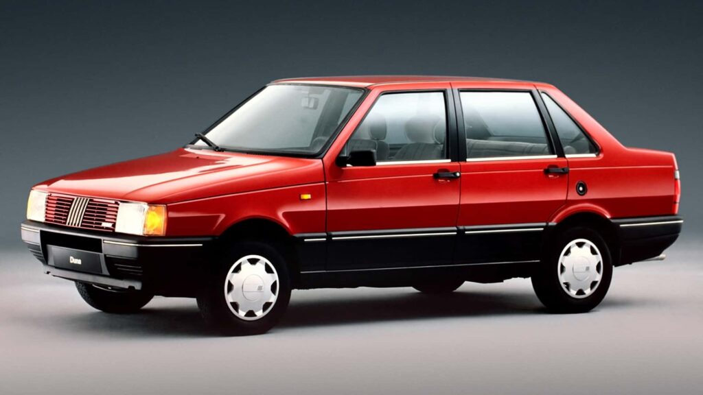 Fiat Duna auto brutta da incubo