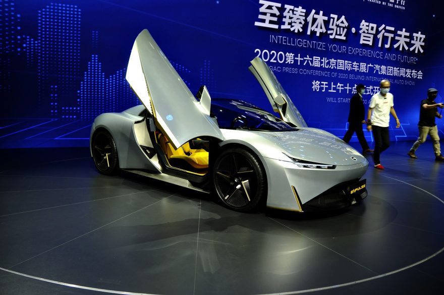 GAC Trumpchi Enpulse auto cinese elttrica dotata di drone ruotemagiche