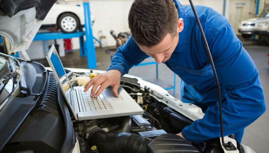revisione auto obbligatoria controlli sopresa 2025